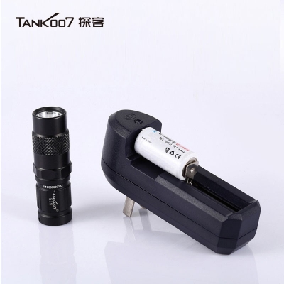 tank007探客便攜防狼超亮迷你照玉手電戶外徒步露營E18小手電筒